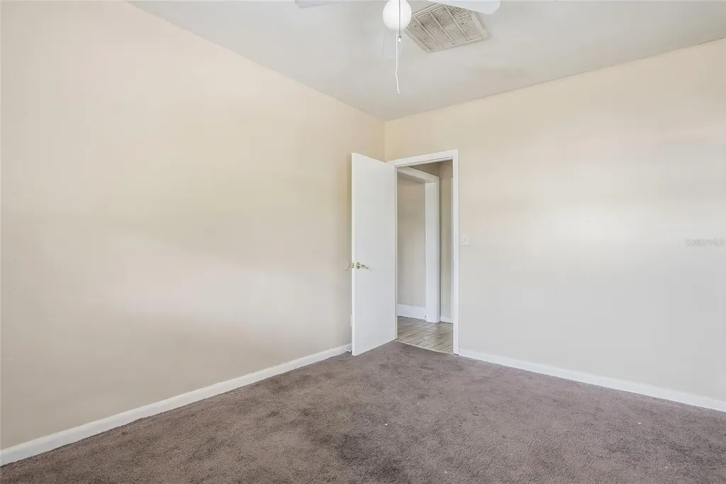 911 Magnolia Drive Clearwater FL 33756