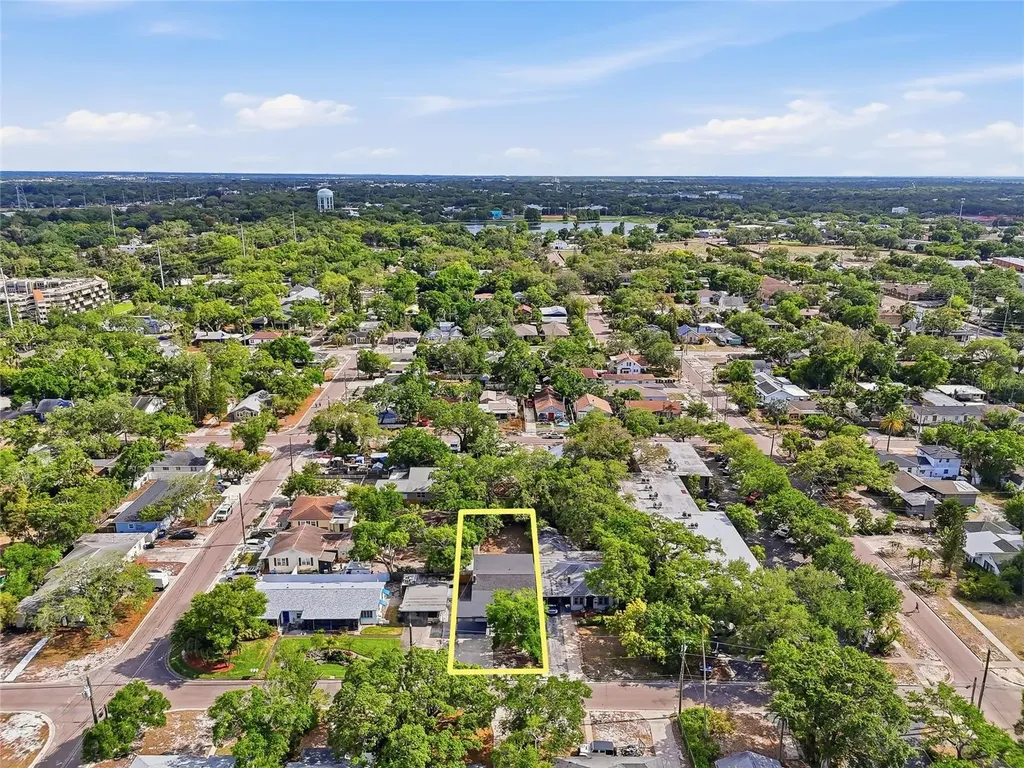 911 Magnolia Drive Clearwater FL 33756