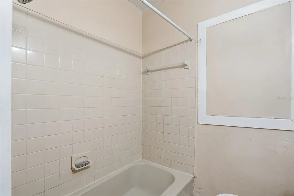 911 Magnolia Drive Clearwater FL 33756
