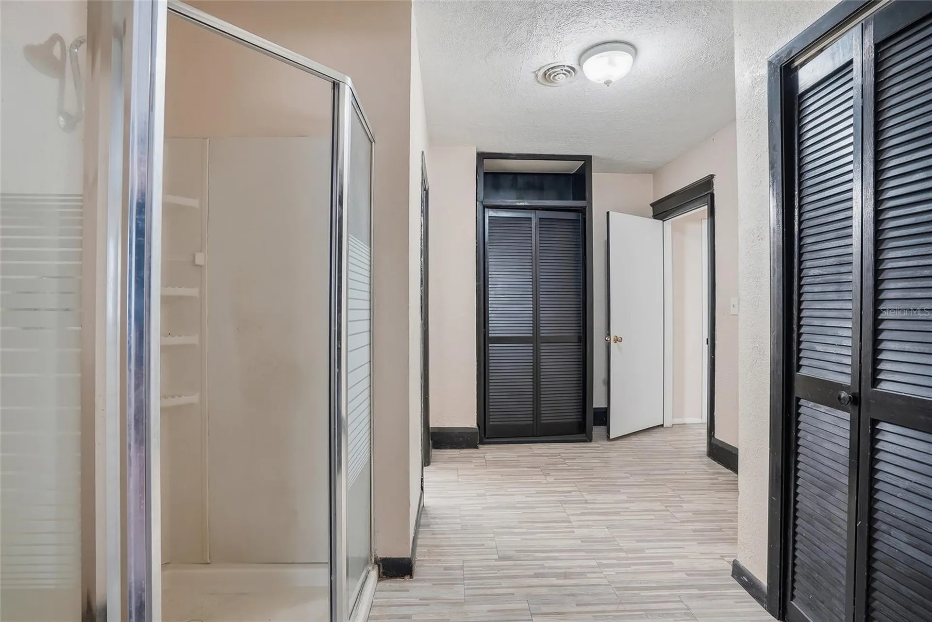 911 Magnolia Drive Clearwater FL 33756