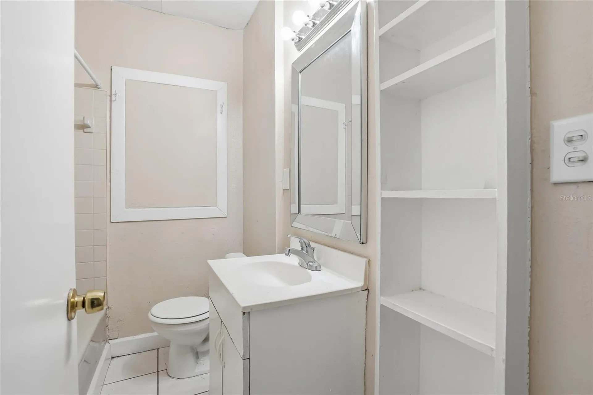 911 Magnolia Drive Clearwater FL 33756