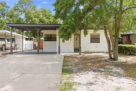 911 Magnolia Drive Clearwater FL 33756