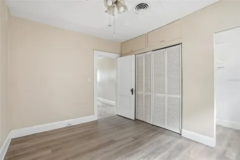 911 Magnolia Drive Clearwater FL 33756