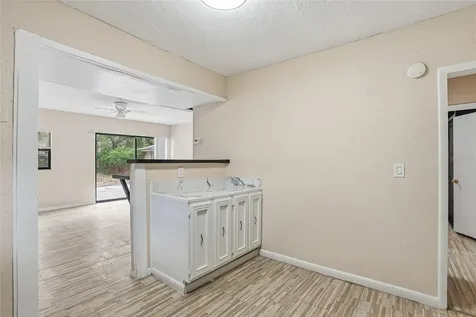 911 Magnolia Drive Clearwater FL 33756