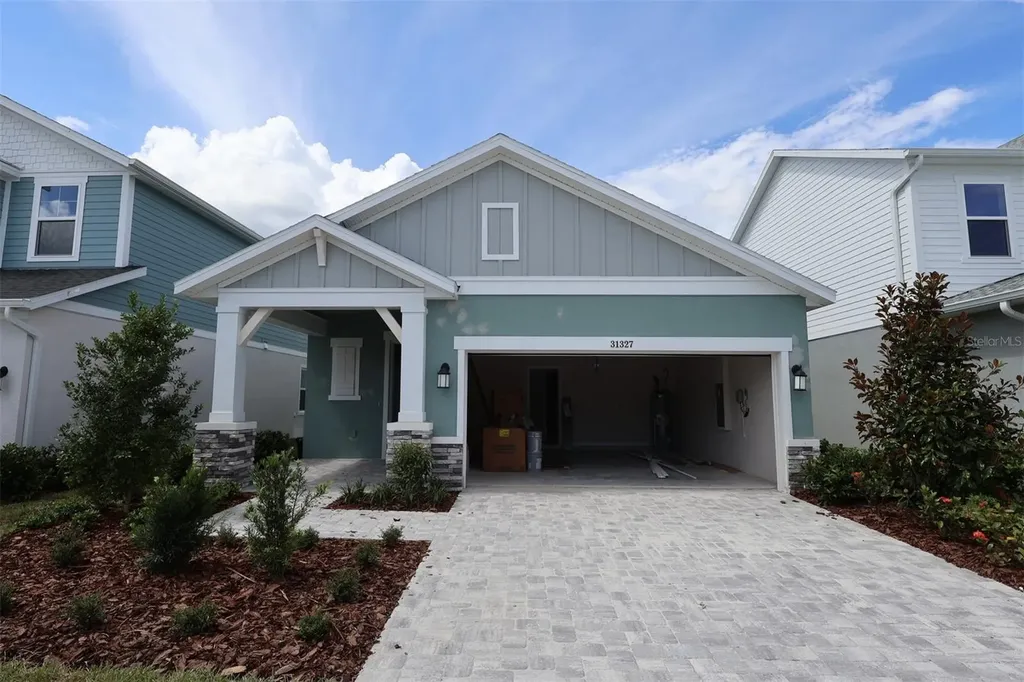 31327 Pendleton Landing Circle Wesley Chapel FL 33545