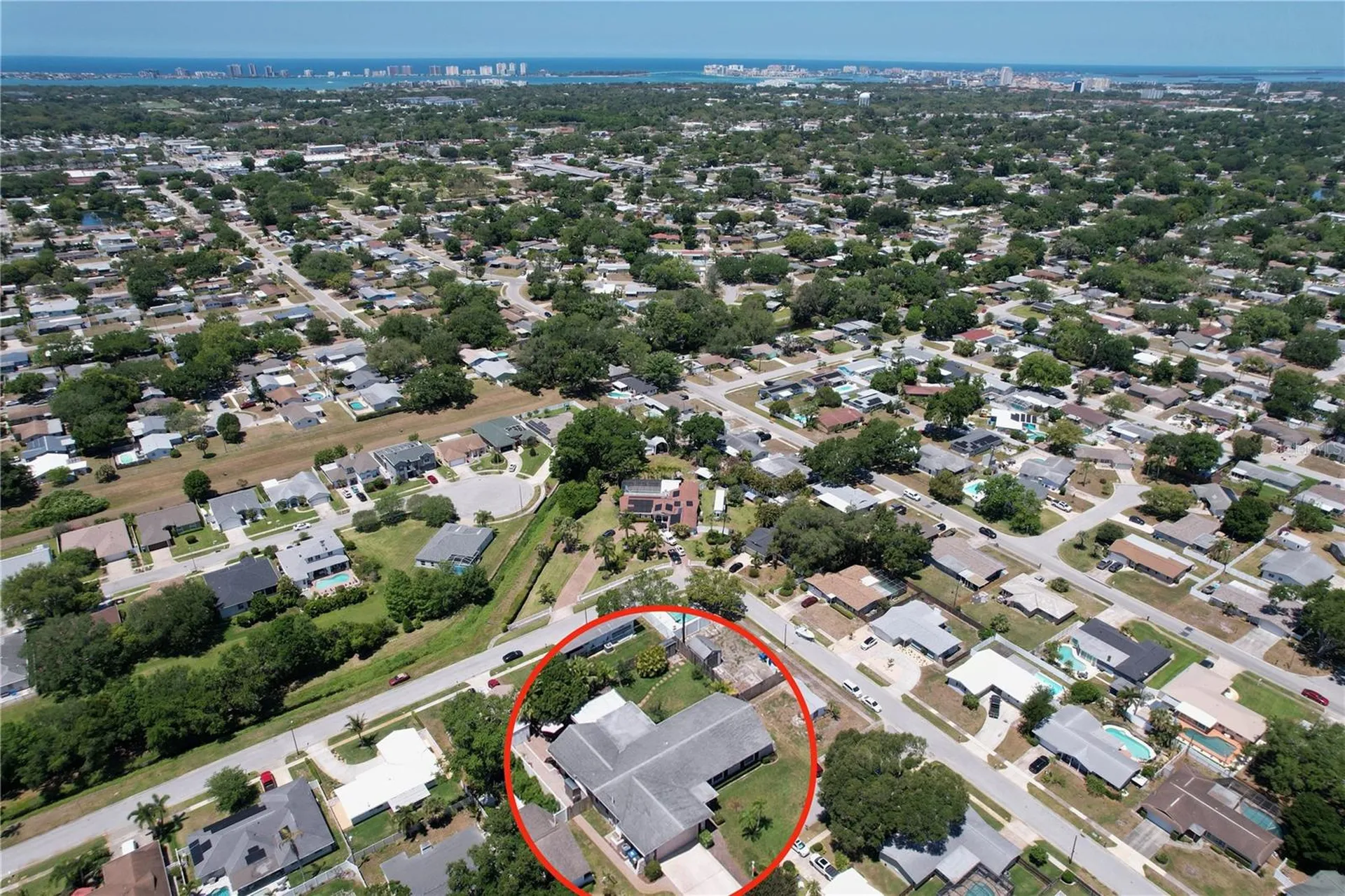 1858 Paradise Lane Clearwater FL 33756