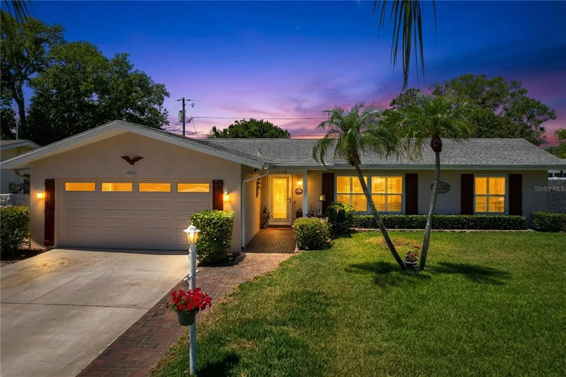 1858 Paradise Lane Clearwater FL 33756