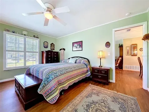 1858 Paradise Lane Clearwater FL 33756
