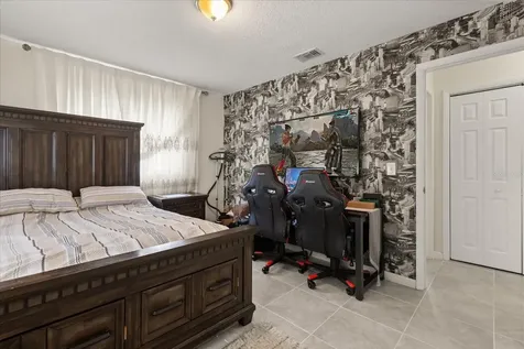 6227 Luzon Drive Orlando FL 32809