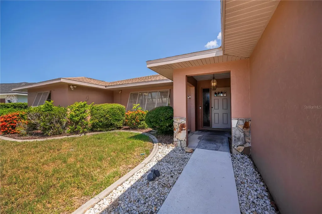 1009 Squaw Valley Court Venice FL 34293