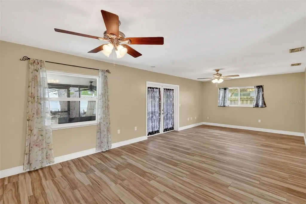 3217 Lake Anderson Avenue Orlando FL 32812