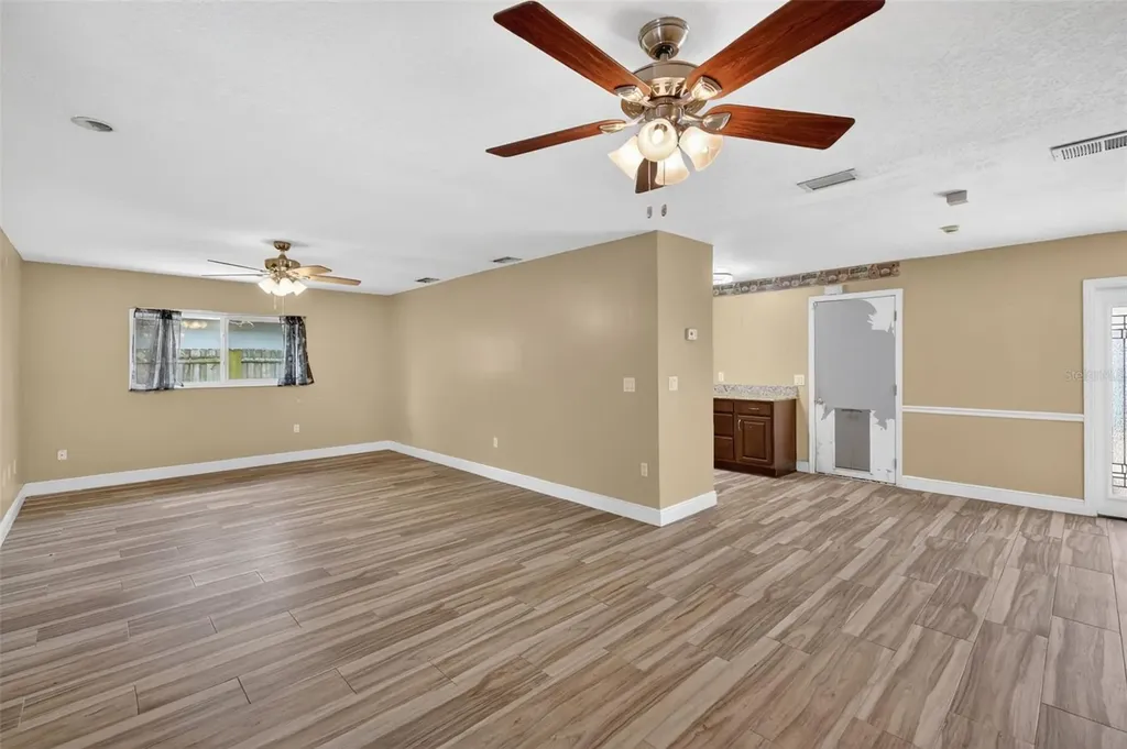 3217 Lake Anderson Avenue Orlando FL 32812