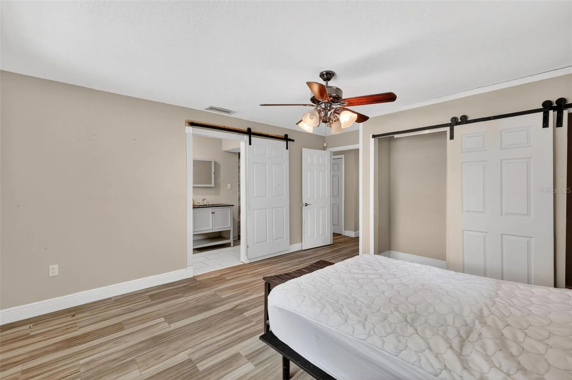 3217 Lake Anderson Avenue Orlando FL 32812