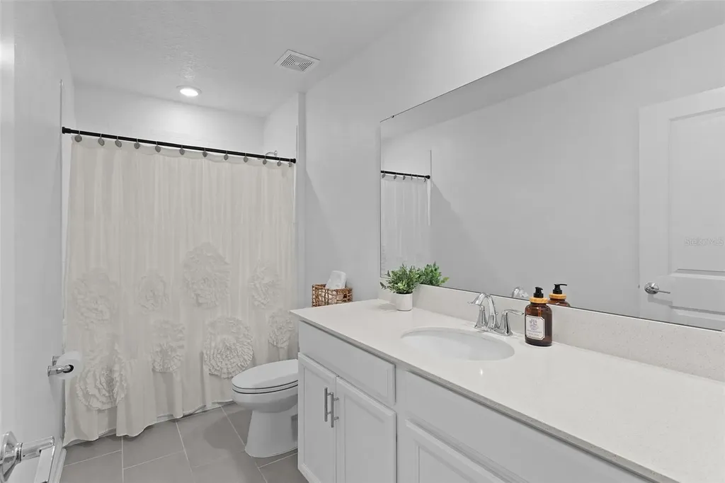 779 Kapi Drive Groveland FL 34736