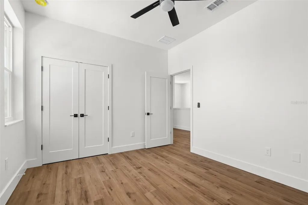 2912 N 21st Street Tampa FL 33605