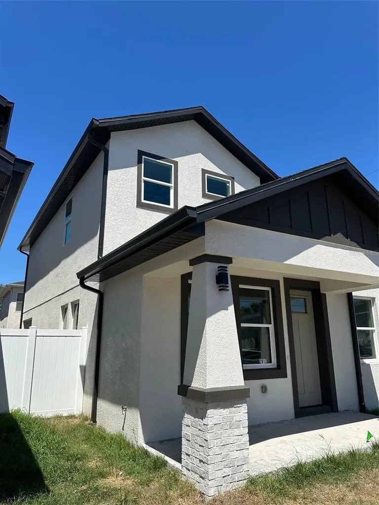 2912 N 21st Street Tampa FL 33605
