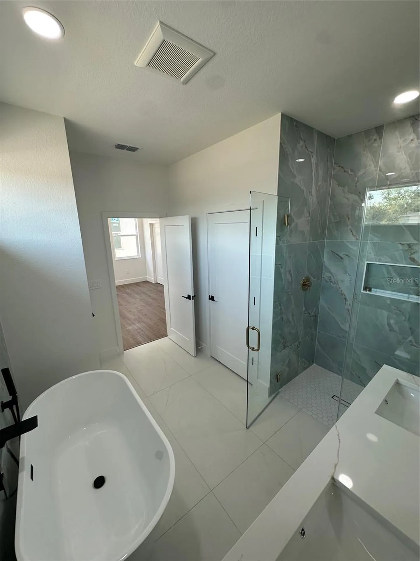 2912 N 21st Street Tampa FL 33605