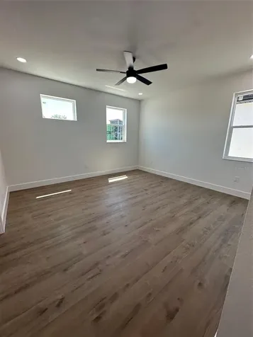 2912 N 21st Street Tampa FL 33605
