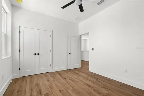 2912 N 21st Street Tampa FL 33605