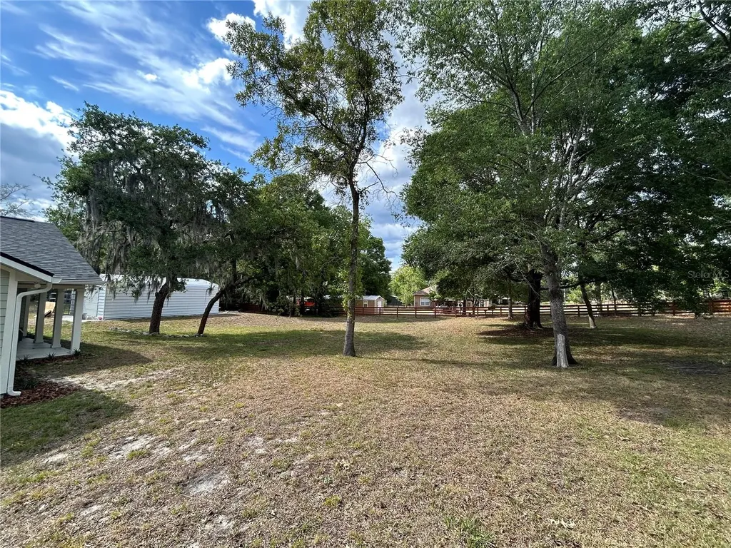 5340 NE County Road 340 High Springs FL 32643