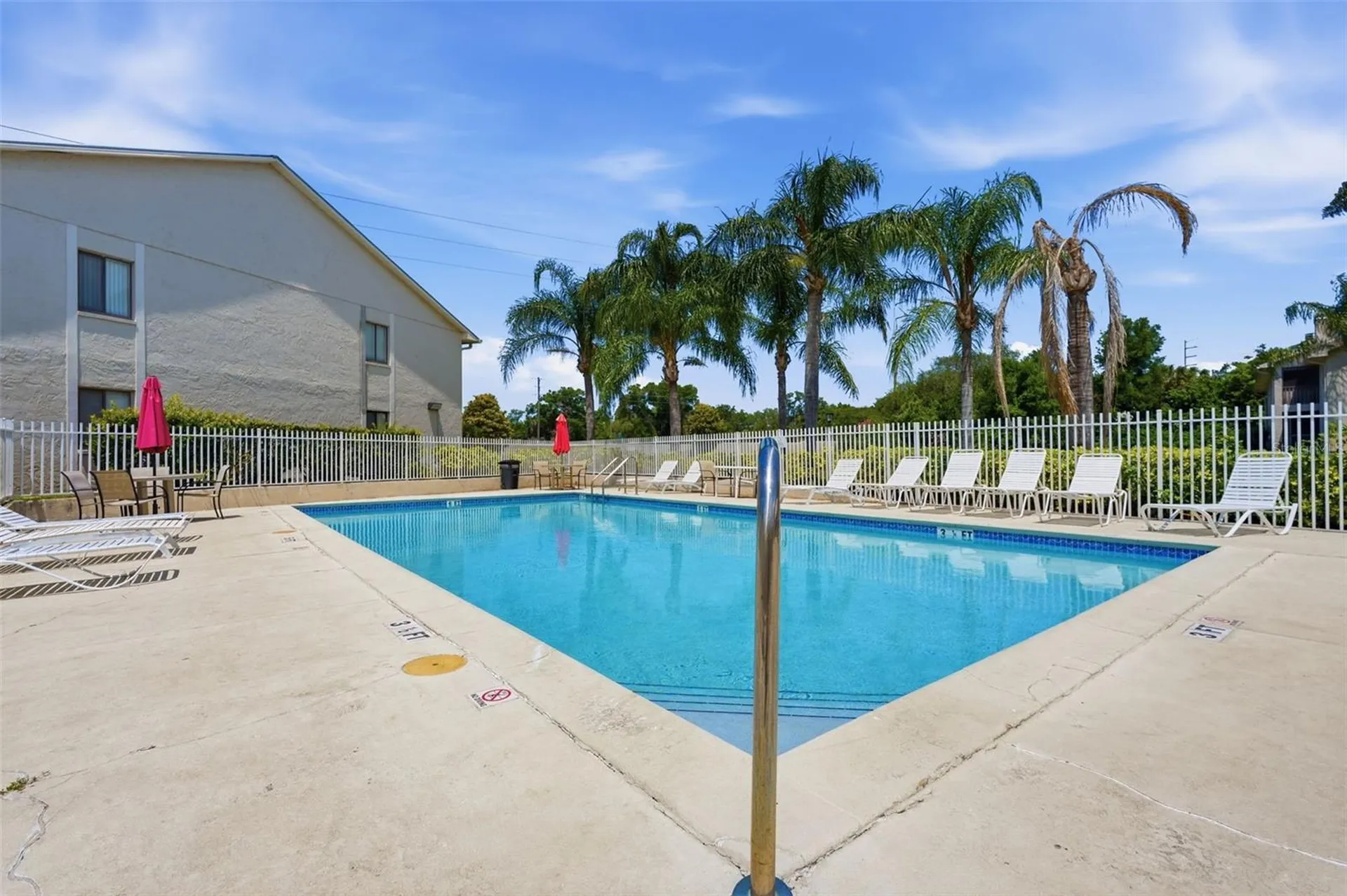 2067 Hunters Glen Drive Dunedin FL 34698