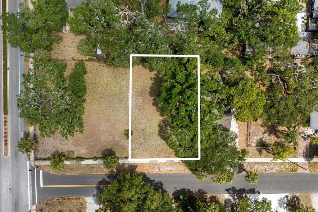 1207 34th Street Sarasota FL 34234