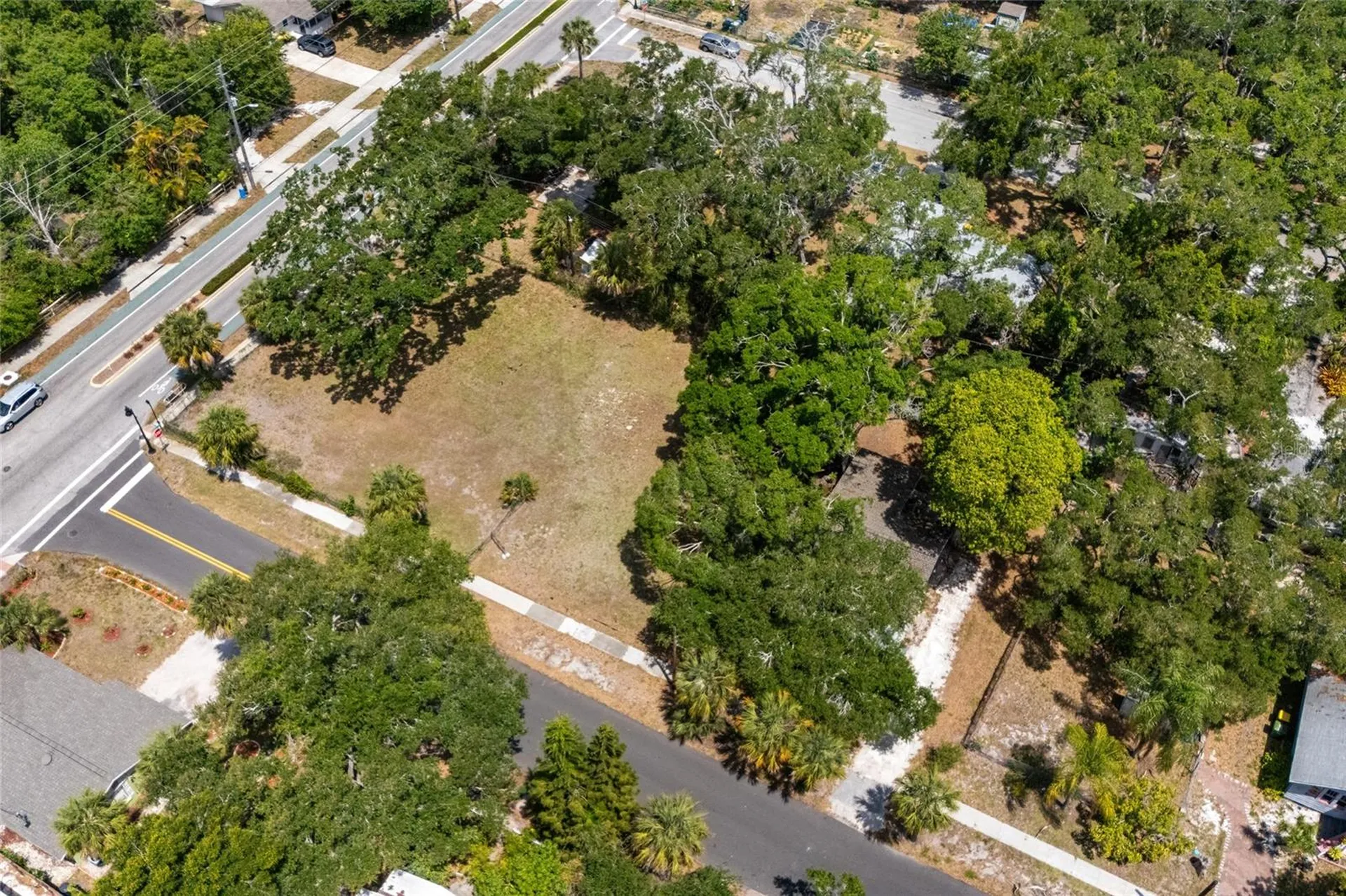 1207 34th Street Sarasota FL 34234