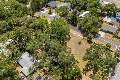 1207 34th Street Sarasota FL 34234