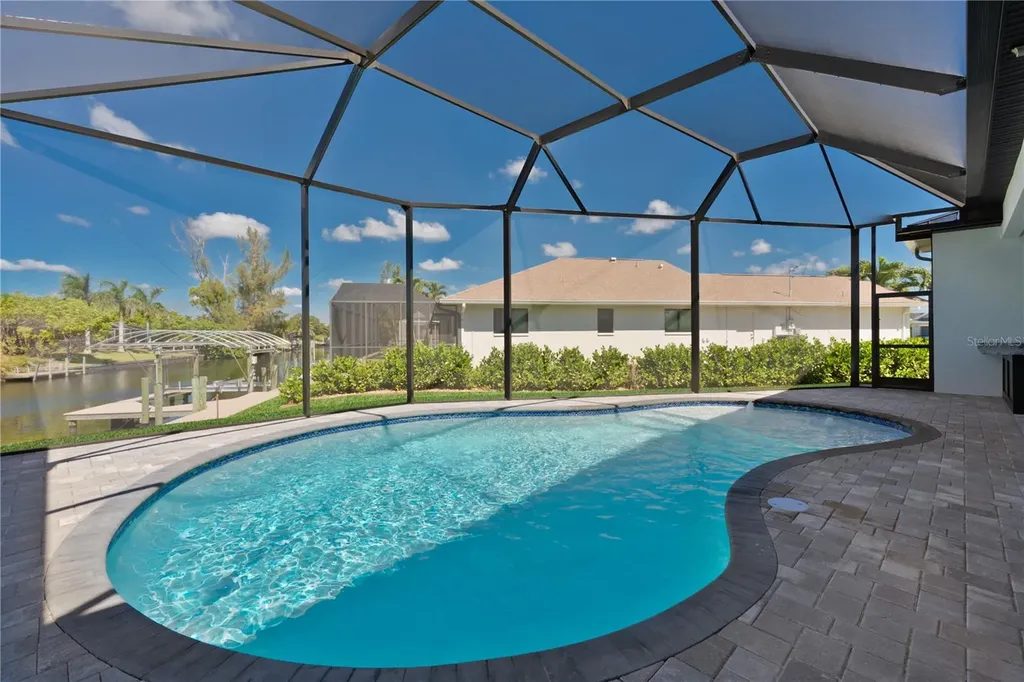 4218 SW 17th Avenue Cape Coral FL 33914