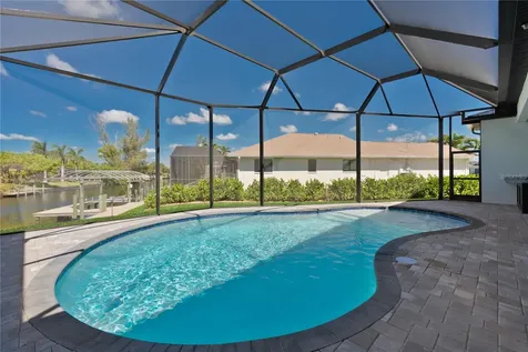 4218 SW 17th Avenue Cape Coral FL 33914