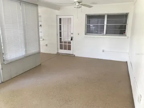 2916 24th Street W Bradenton FL 34205