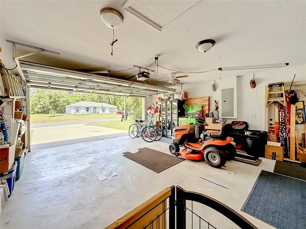 6050 SW 155th Street Road Ocala FL 34473