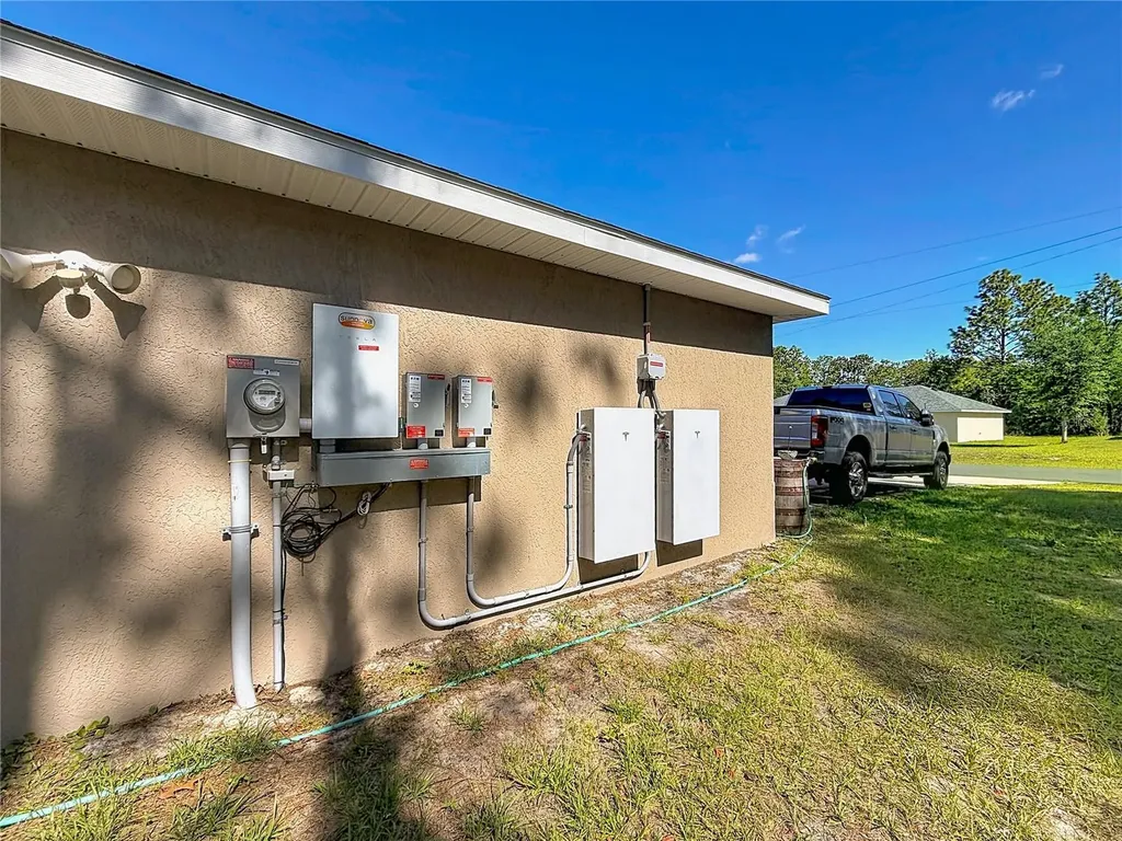 6050 SW 155th Street Road Ocala FL 34473