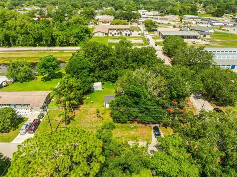 2536 Magnolia Avenue Sanford FL 32773