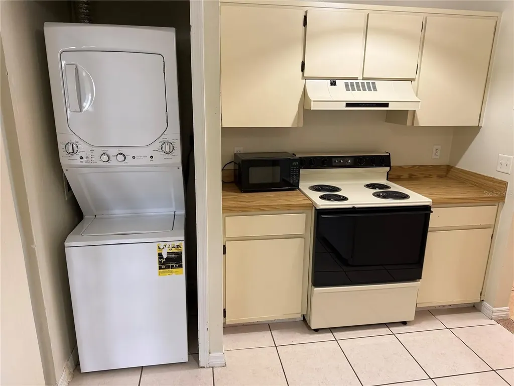 407 Douglas Way Winter Garden FL 34787