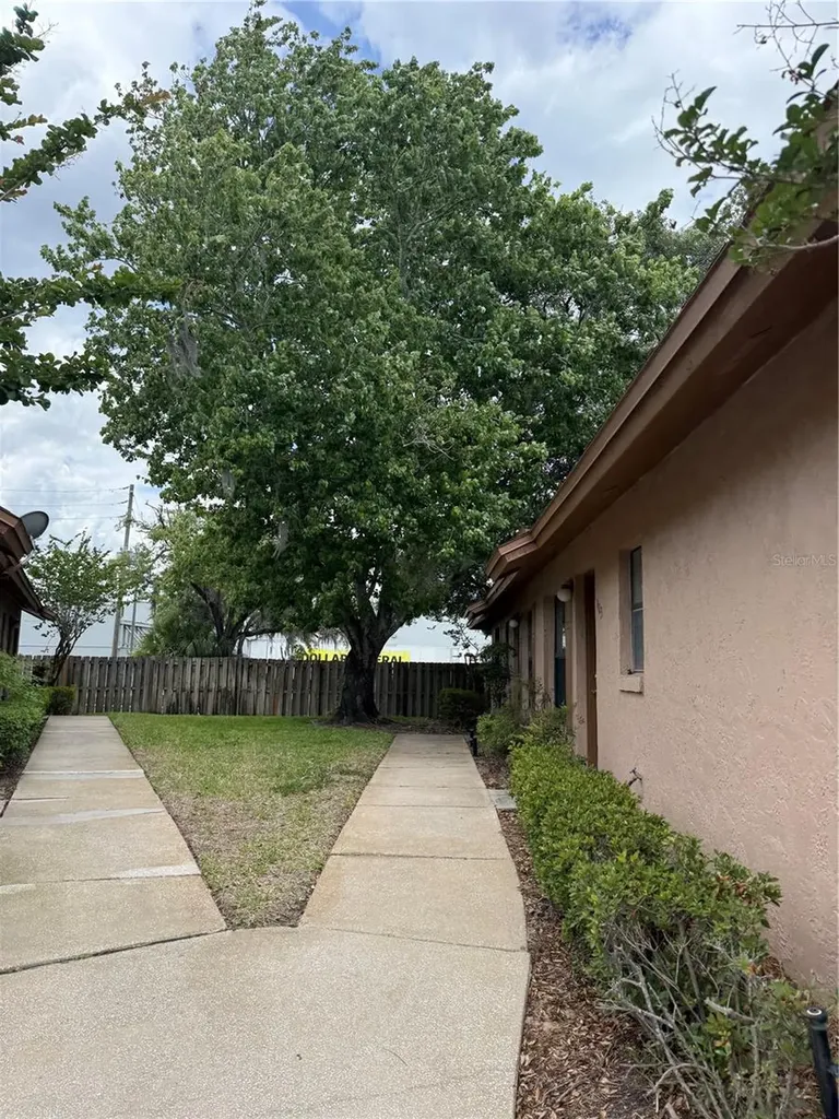 407 Douglas Way Winter Garden FL 34787
