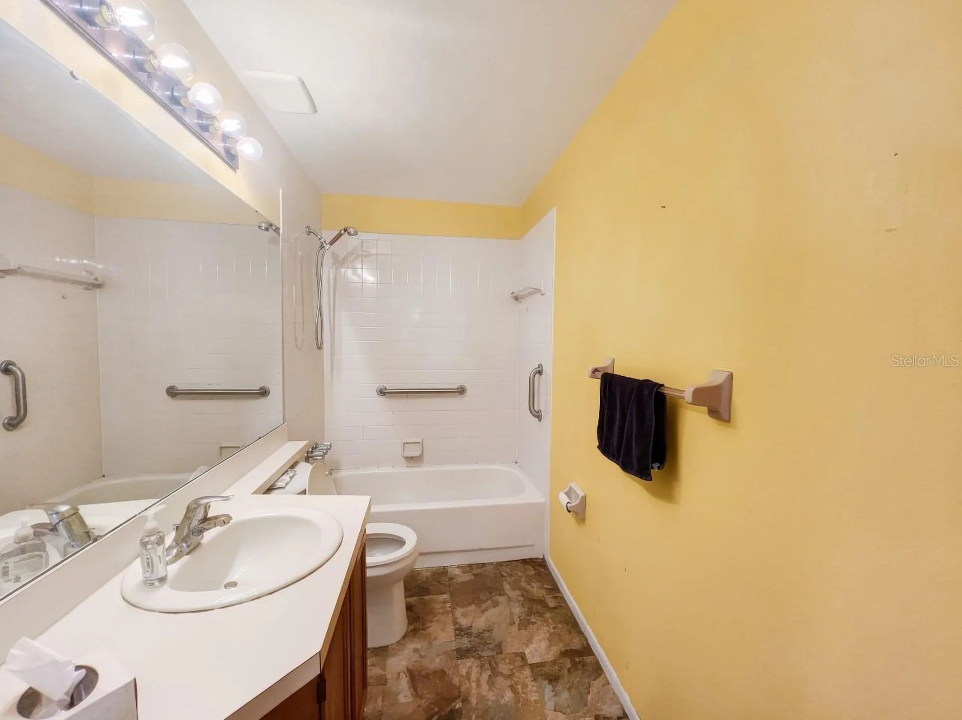 706 47th Street E Bradenton FL 34208