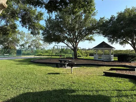 706 47th Street E Bradenton FL 34208
