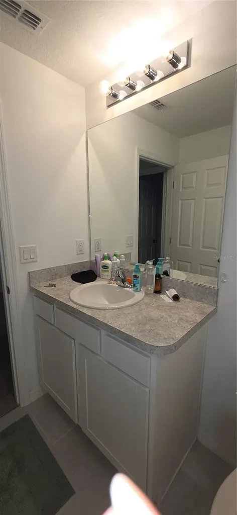 558 Tasco Avenue SW Palm Bay FL 32908