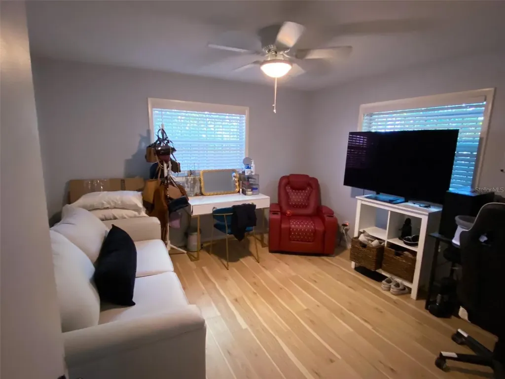 Tampa FL 33609