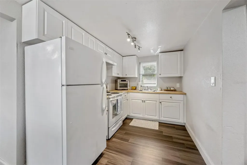 5212 Aloha Street Orlando FL 32810