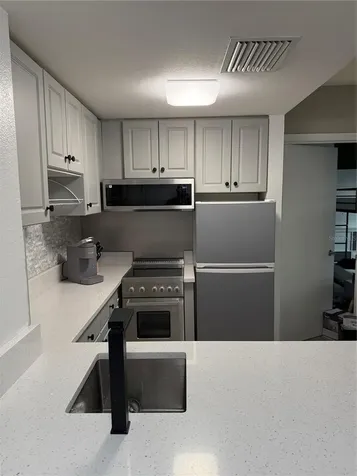6165 Carrier Drive Orlando FL 32819
