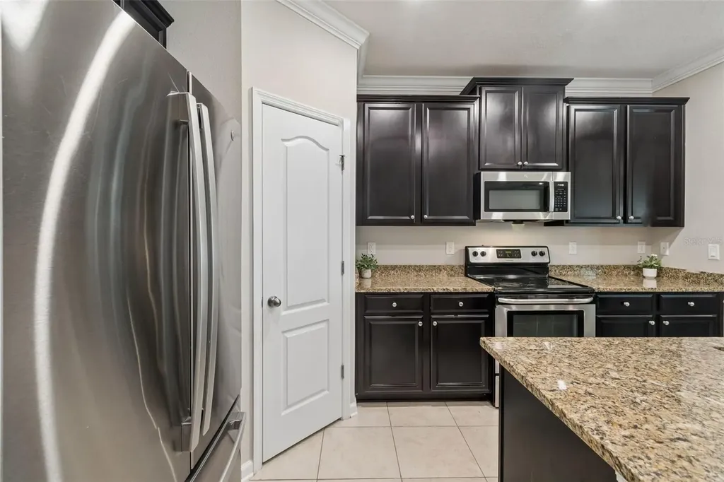 16156 Blossom Lake Drive Jacksonville FL 32218