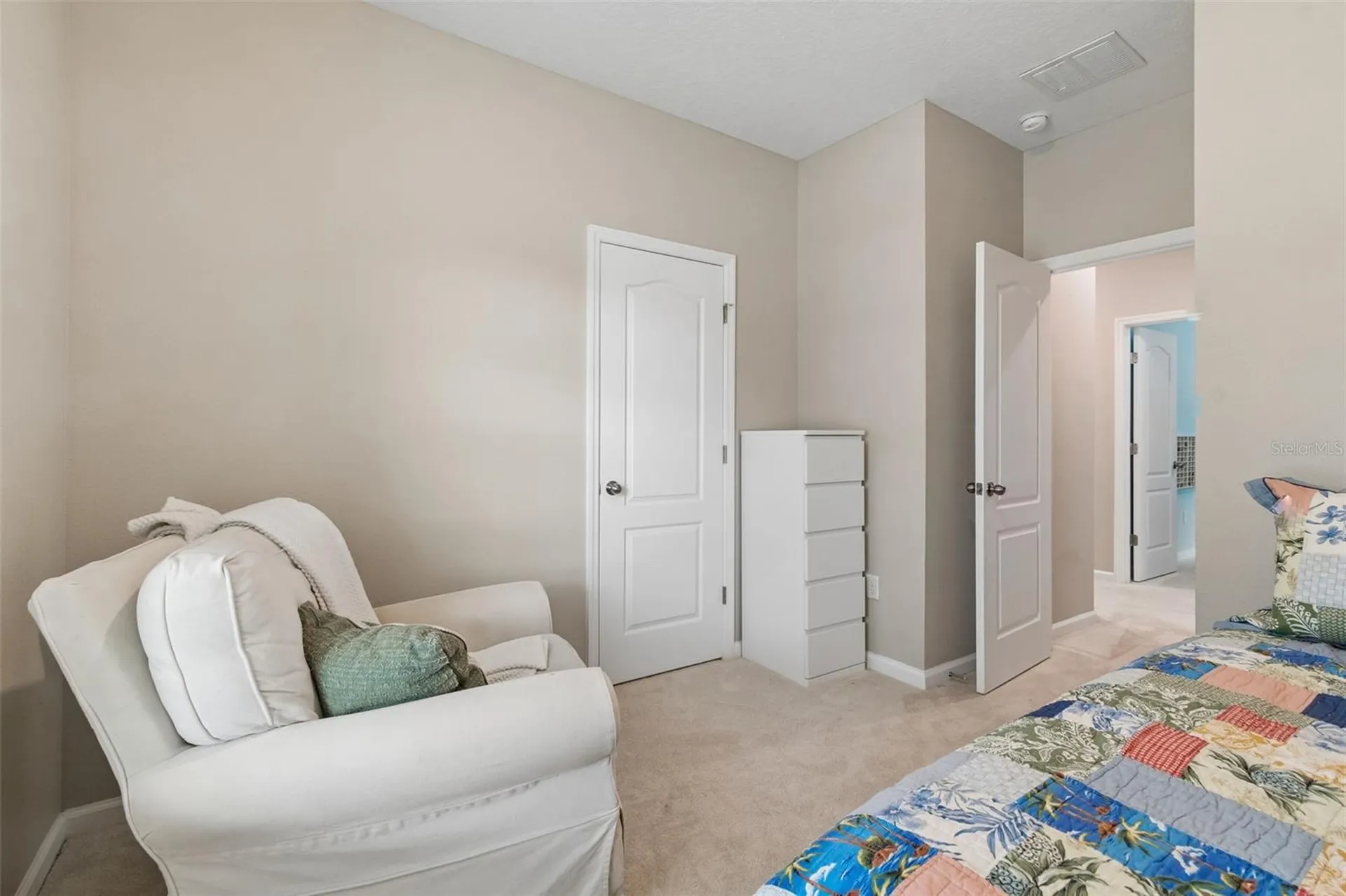 16156 Blossom Lake Drive Jacksonville FL 32218