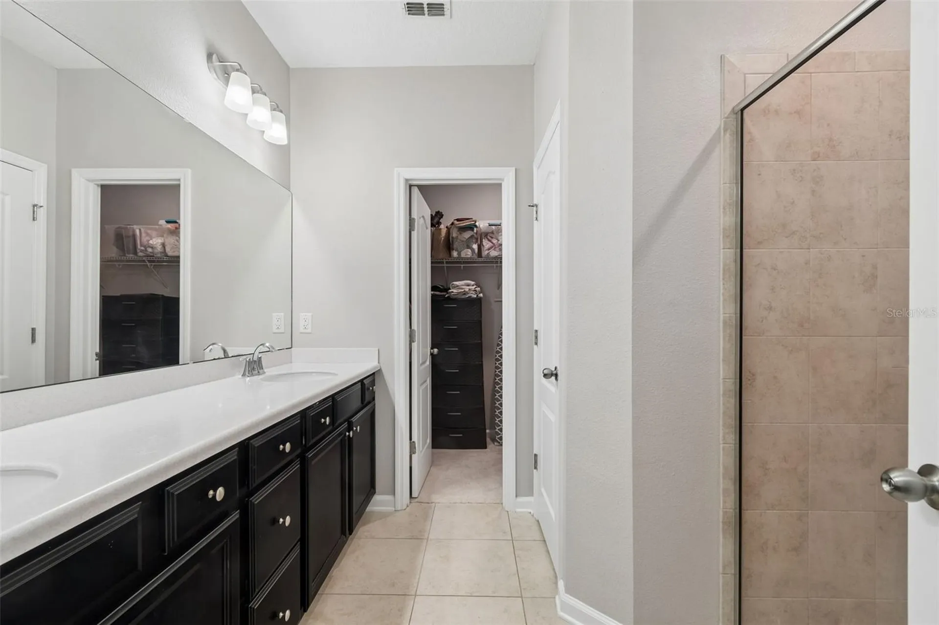16156 Blossom Lake Drive Jacksonville FL 32218