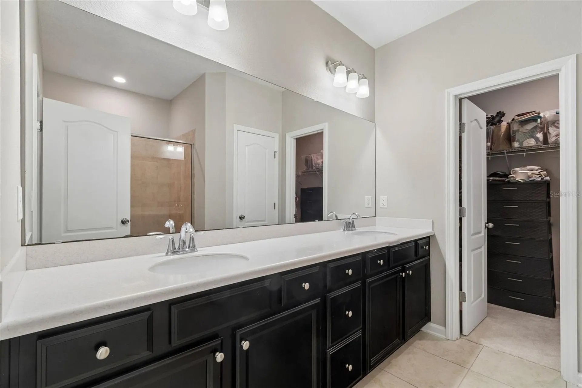 16156 Blossom Lake Drive Jacksonville FL 32218