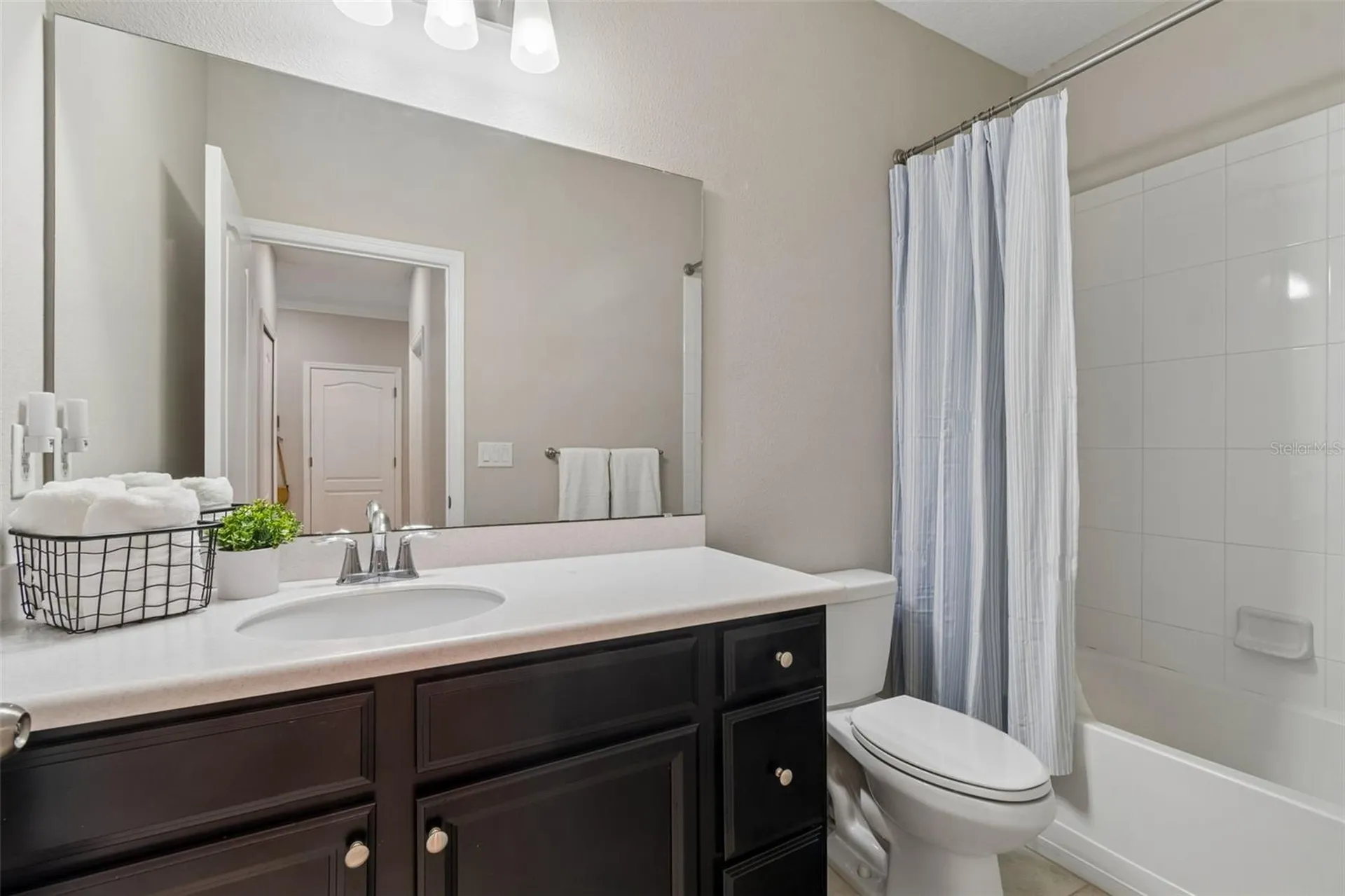 16156 Blossom Lake Drive Jacksonville FL 32218