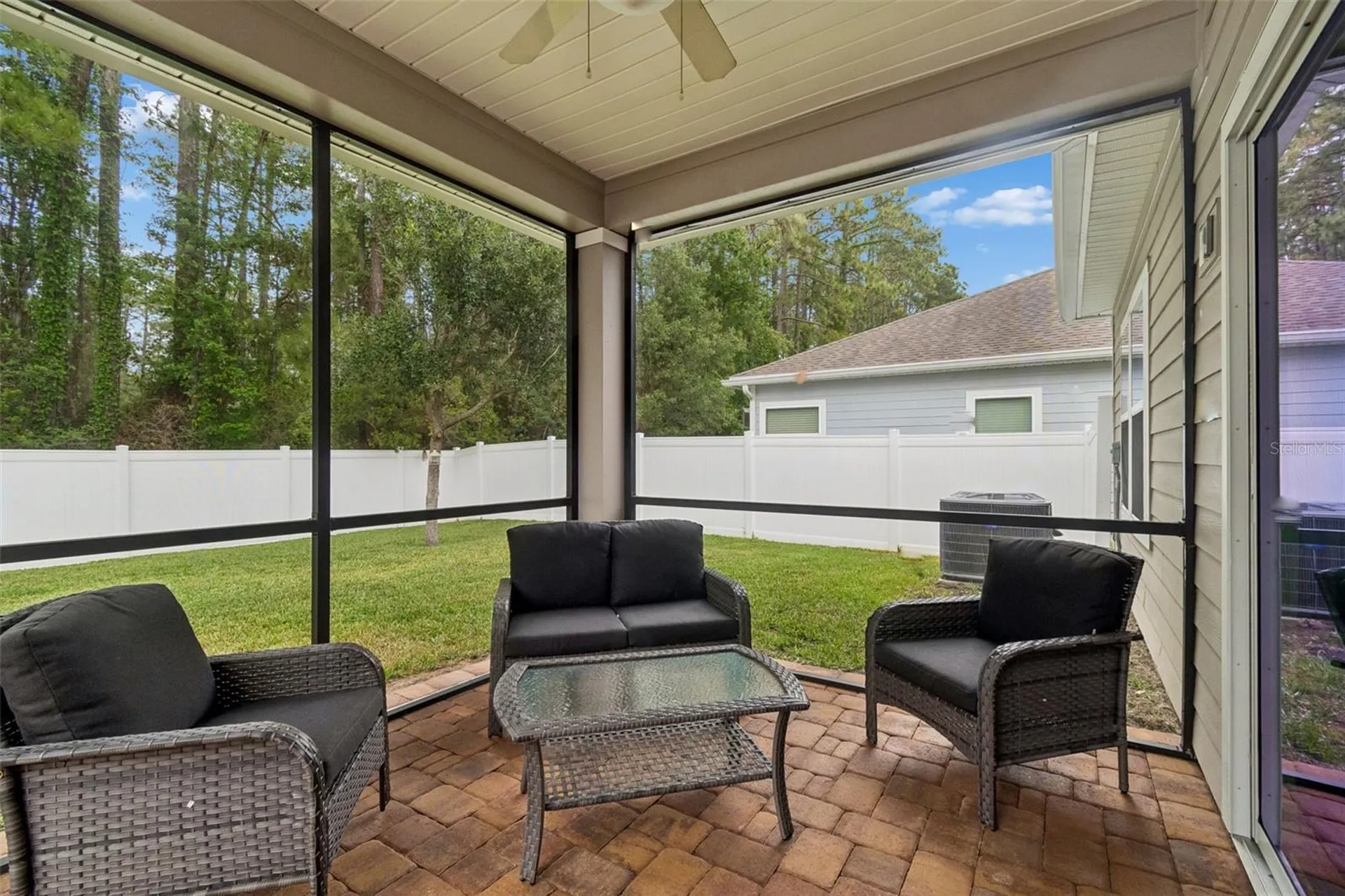 16156 Blossom Lake Drive Jacksonville FL 32218