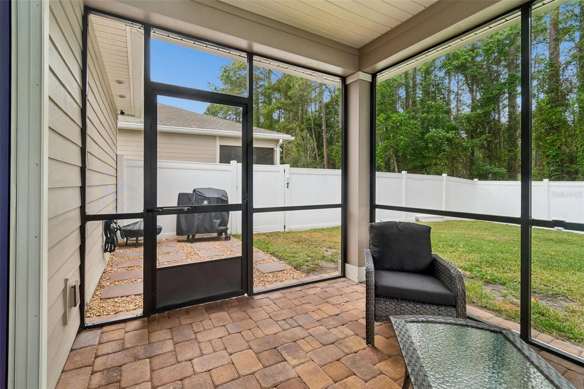 16156 Blossom Lake Drive Jacksonville FL 32218
