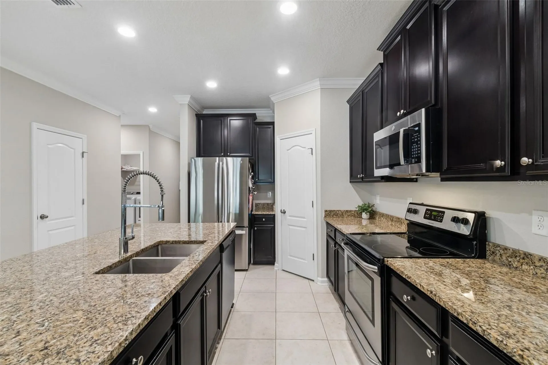 16156 Blossom Lake Drive Jacksonville FL 32218